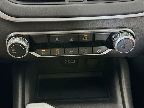 Used 2023 Nissan Altima 2.5 S FWD image 22