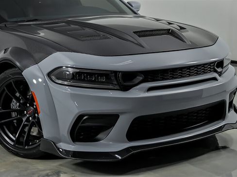 Used 2022 Dodge Charger SRT Hellcat w/ Harman/Kardon Audio Group RWD image 2