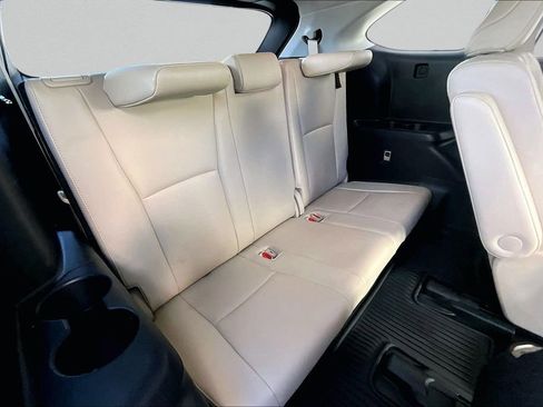 Used 2021 Toyota Highlander Platinum AWD/4WD image 27
