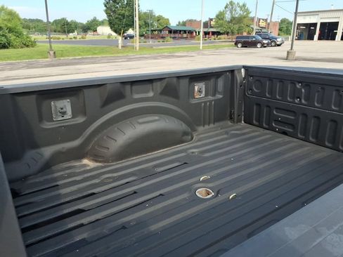 Used 2019 Ford F250 XL w/ Power Equipment Group AWD/4WD image 19