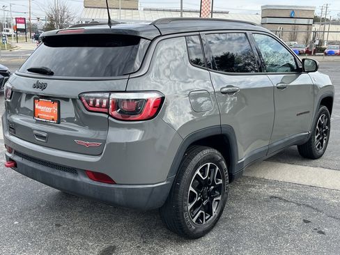 Used 2020 Jeep Compass Trailhawk image 7