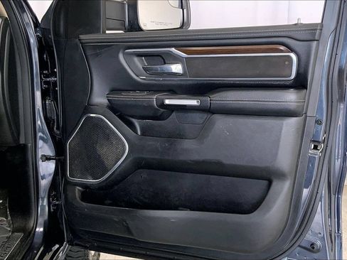 Used 2021 RAM 1500 Laramie AWD/4WD image 26