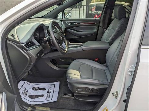 Used 2023 Buick Enclave Essence w/ Experience Buick Package image 9