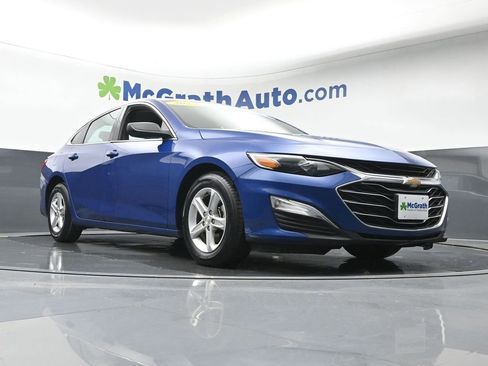 Used 2023 Chevrolet Malibu LS image 24