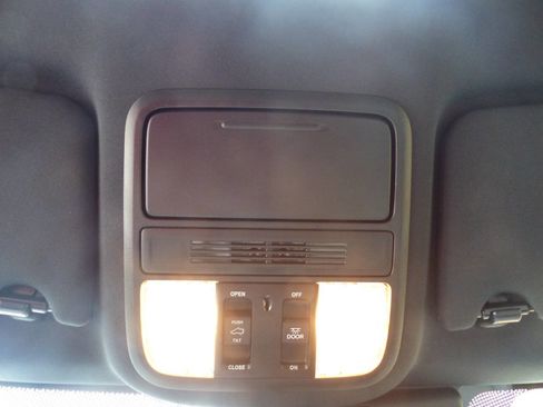 Used 2023 Honda Passport EX-L image 34