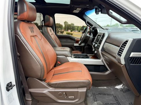 Used 2018 Ford F350 King Ranch w/ King Ranch Ultimate Package AWD/4WD image 10