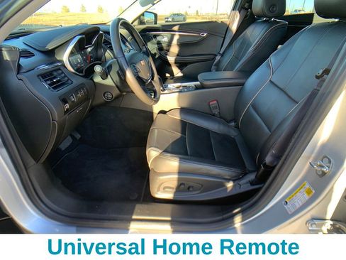 Used 2017 Chevrolet Impala Premier w/ Enhanced Convenience Package image 10
