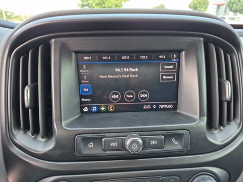Used 2020 GMC Canyon 2WD Crew Cab w/ Convenience Package image 28