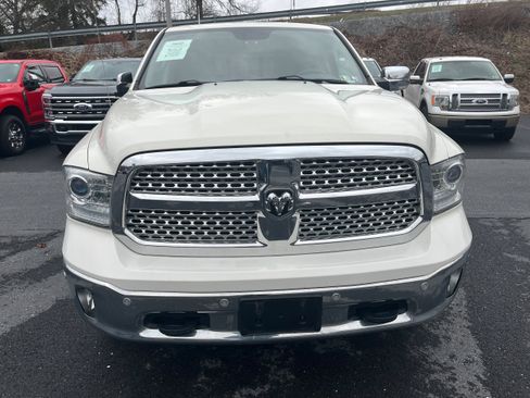 Used 2017 RAM 1500 Laramie w/ Convenience Group image 2