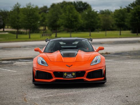 Used 2019 Chevrolet Corvette ZR1 RWD image 35
