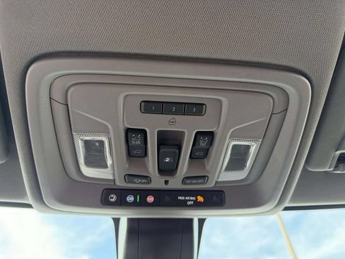 Used 2021 GMC Sierra 2500 Denali w/ Denali Ultimate Package AWD/4WD image 29