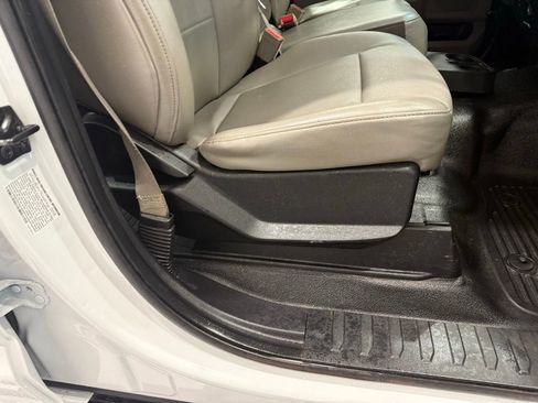 Used 2018 Ford F550 4x4 Crew Cab Super Duty image 22