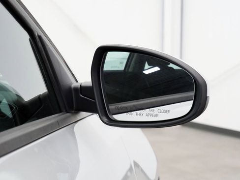 Used 2019 Kia Forte LXS FWD image 34