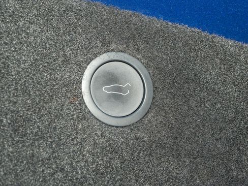 Used 2022 Tesla Model X Long Range image 16