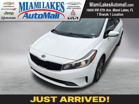 Used 2018 Kia Forte S FWD image 1