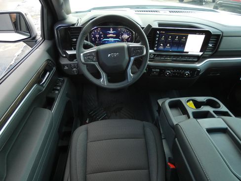 New 2026 Chevrolet Silverado 1500 RST w/ Z71 Off-Road Package AWD/4WD image 22