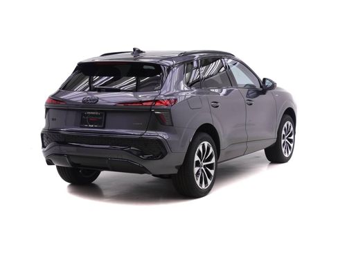 New 2026 Audi Q3 quattro 2.0T AWD/4WD image 4