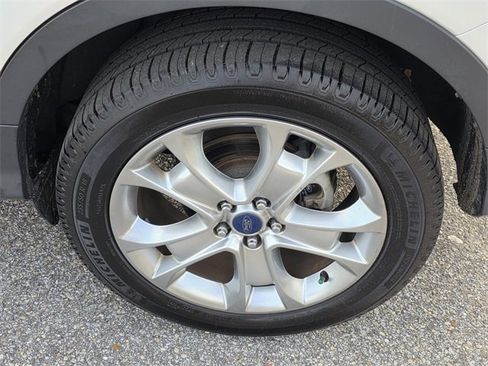 Used 2014 Ford Escape Titanium w/ Equipment Group 401A image 35