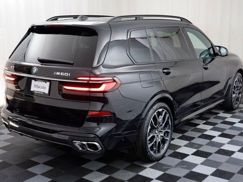 Certified 2025 BMW X7 M60i AWD/4WD image 19