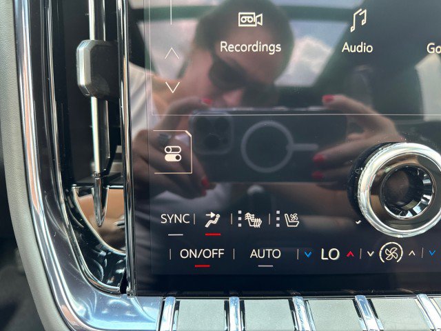 New 2026 GMC Yukon XL AT4 Ultimate AWD/4WD image 31