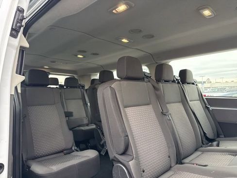 Used 2023 Ford Transit 350 XLT image 6