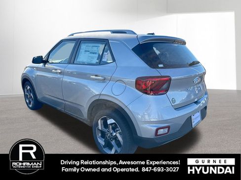 New 2026 Hyundai Venue SEL image 6