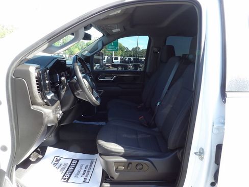 Used 2024 Chevrolet Silverado 2500 LT AWD/4WD image 17