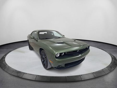 Used 2023 Dodge Challenger SXT w/ Blacktop Package RWD image 3