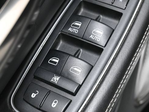 Used 2019 RAM 1500 Limited AWD/4WD image 13
