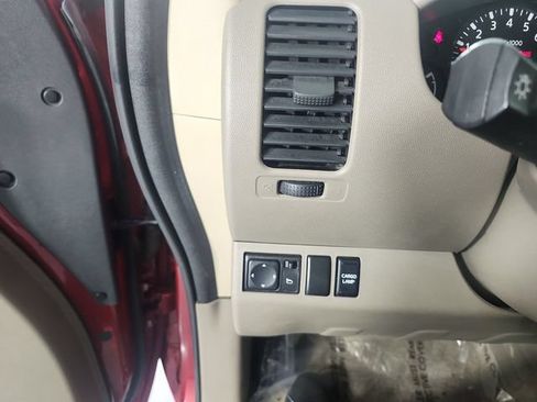 Used 2018 Nissan Frontier SV w/ Value Truck Package RWD image 14