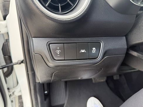 Used 2021 Kia Forte LXS image 22