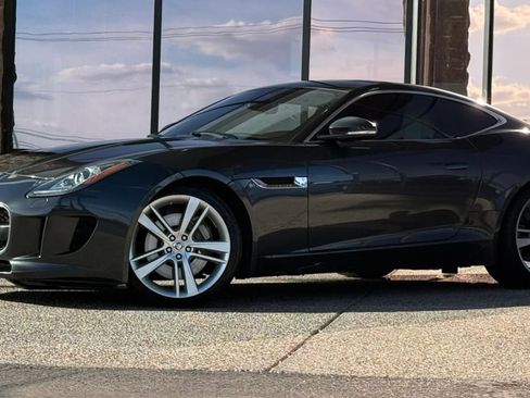 Used 2016 Jaguar F-TYPE Coupe image 4