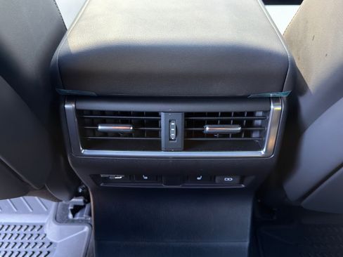 Used 2024 Lexus GX 550 image 15