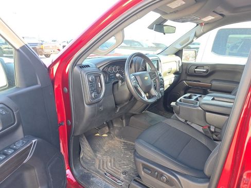 Used 2022 Chevrolet Silverado 1500 LT AWD/4WD image 6