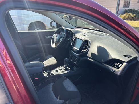 Used 2014 Jeep Cherokee Latitude w/ Trailer Tow Group image 4