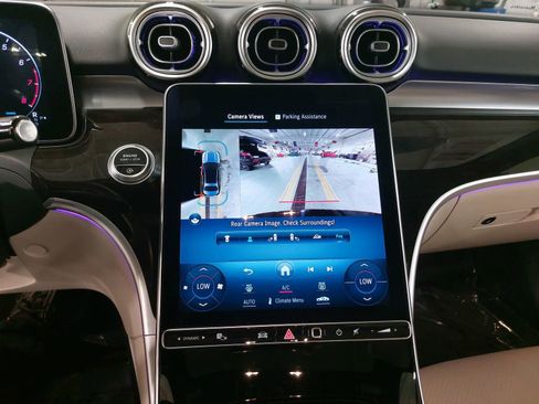 Used 2023 Mercedes-Benz C 300 4MATIC Sedan image 26