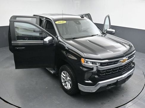 Used 2023 Chevrolet Silverado 1500 LT image 35