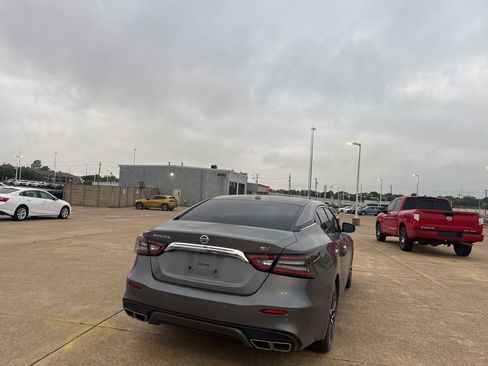 Used 2022 Nissan Maxima SV w/ Floor Mat Group image 21