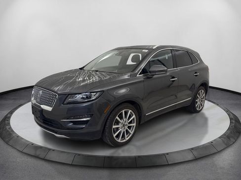 Used 2019 Lincoln MKC Reserve w/ MKC Technology Package FWD image 1