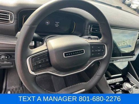 Used 2023 Jeep Wagoneer Series III w/ Preferred Equipment Group AWD/4WD image 26
