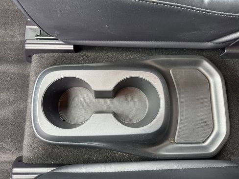 Used 2023 Toyota Highlander XSE image 19