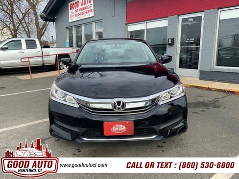 Used 2017 Honda Accord LX image 2