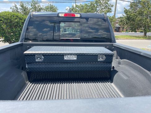 Used 2019 RAM 1500 Big Horn RWD image 14