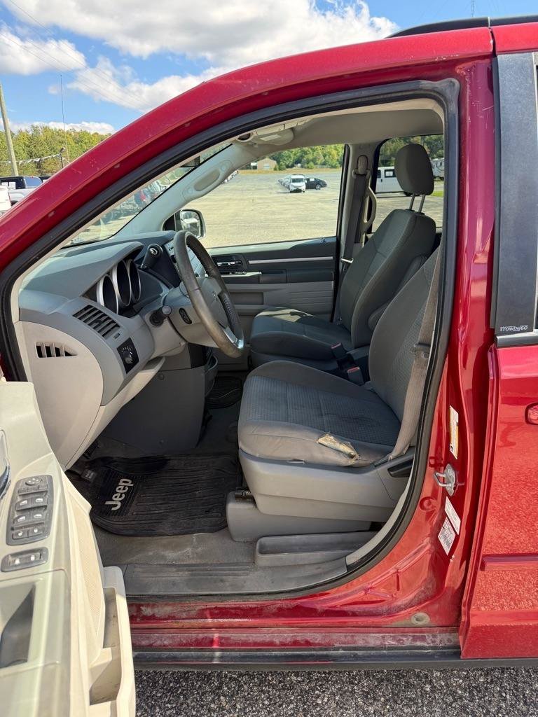 Used 2009 Dodge Grand Caravan SE FWD image 7