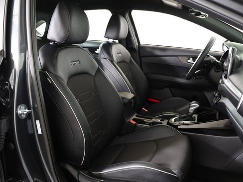 Used 2024 Kia Forte GT-Line image 30