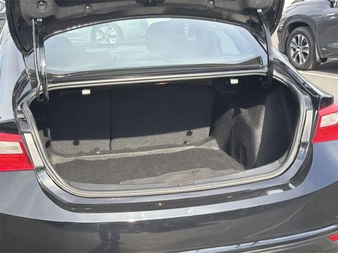 Used 2023 Chevrolet Malibu LT image 29