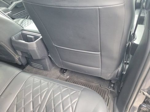 Used 2024 Toyota Tacoma TRD Sport AWD/4WD image 29