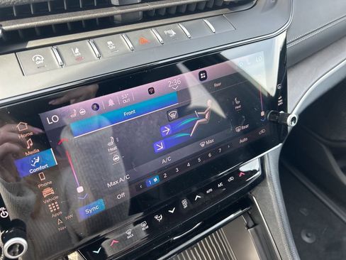 New 2026 Jeep Grand Cherokee L 4WD image 31