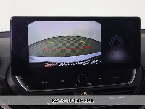 Used 2024 Nissan Altima 2.5 SR w/ SR Premium Package image 6