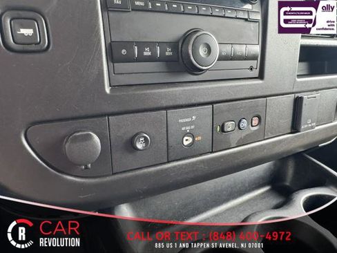 Used 2020 Chevrolet Express 2500 w/ Driver Convenience Package image 23